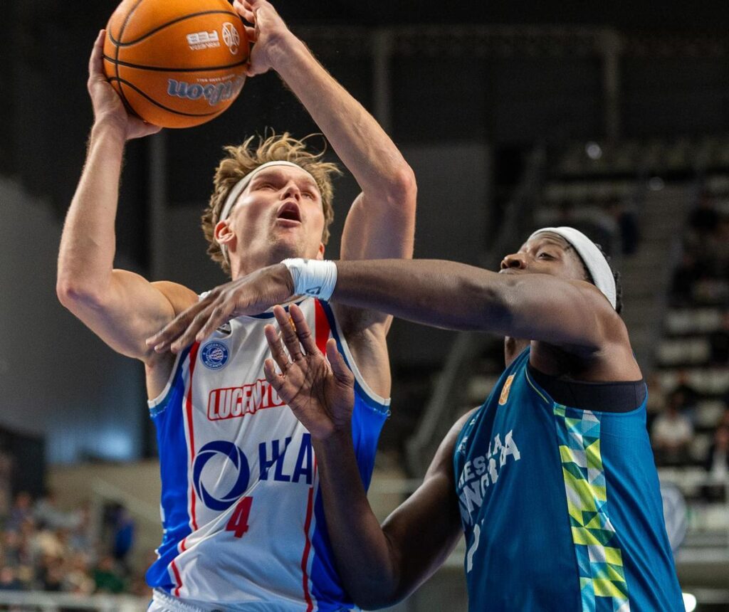 37f8cdd5-0b61-4341-8935-b151b1aae92a_alta-libre-aspect-ratio_default_0_x960y537