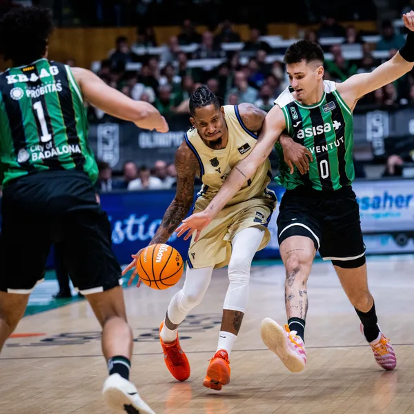 El equipo se viene abajo