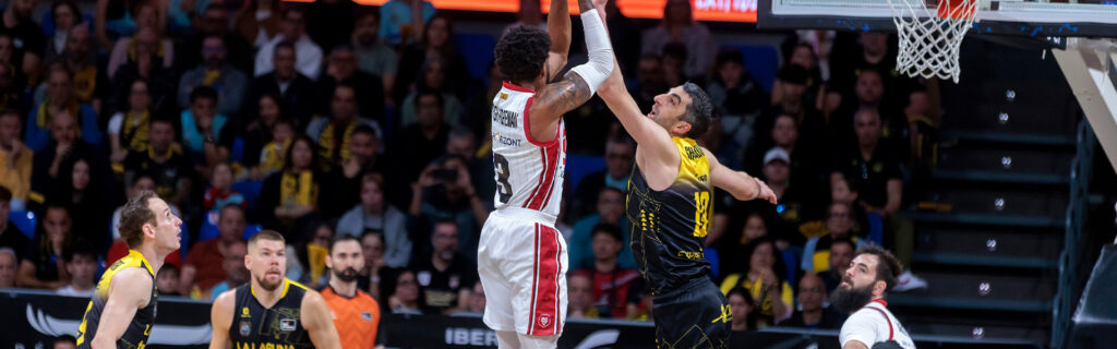 foto_cronica_fec_jornada23_290326