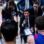 Todo continúa adelante