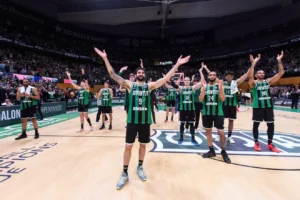 Atenas decide el billete a la Final Four