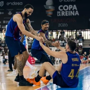 Primer título de la nueva era